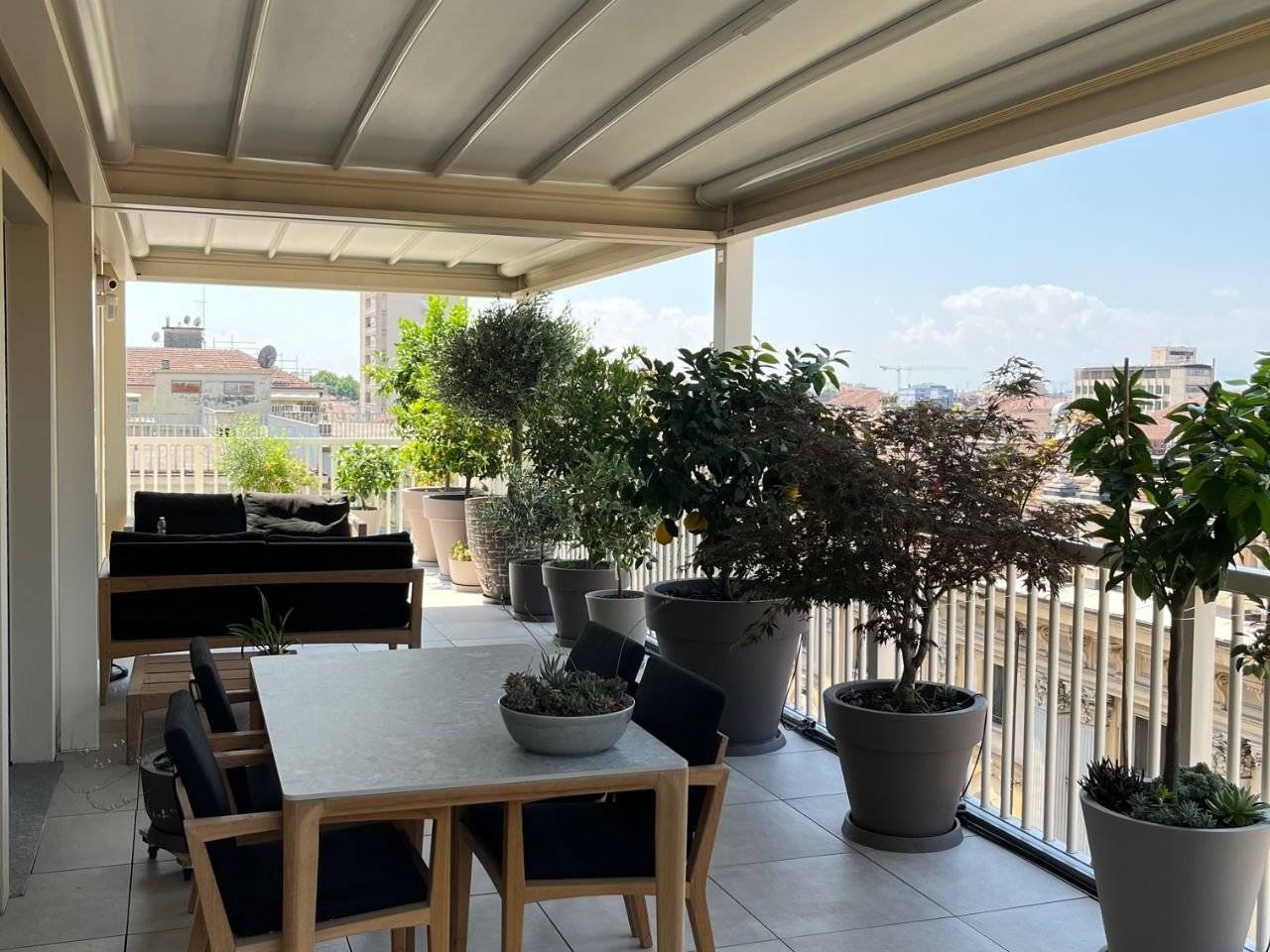 La meravigliosa "RESIDENZA PIATTI 12", in C.E. A4 - Grande Quadrilocale con Doppi Servizi Finestrati e 19mq di Terrazza