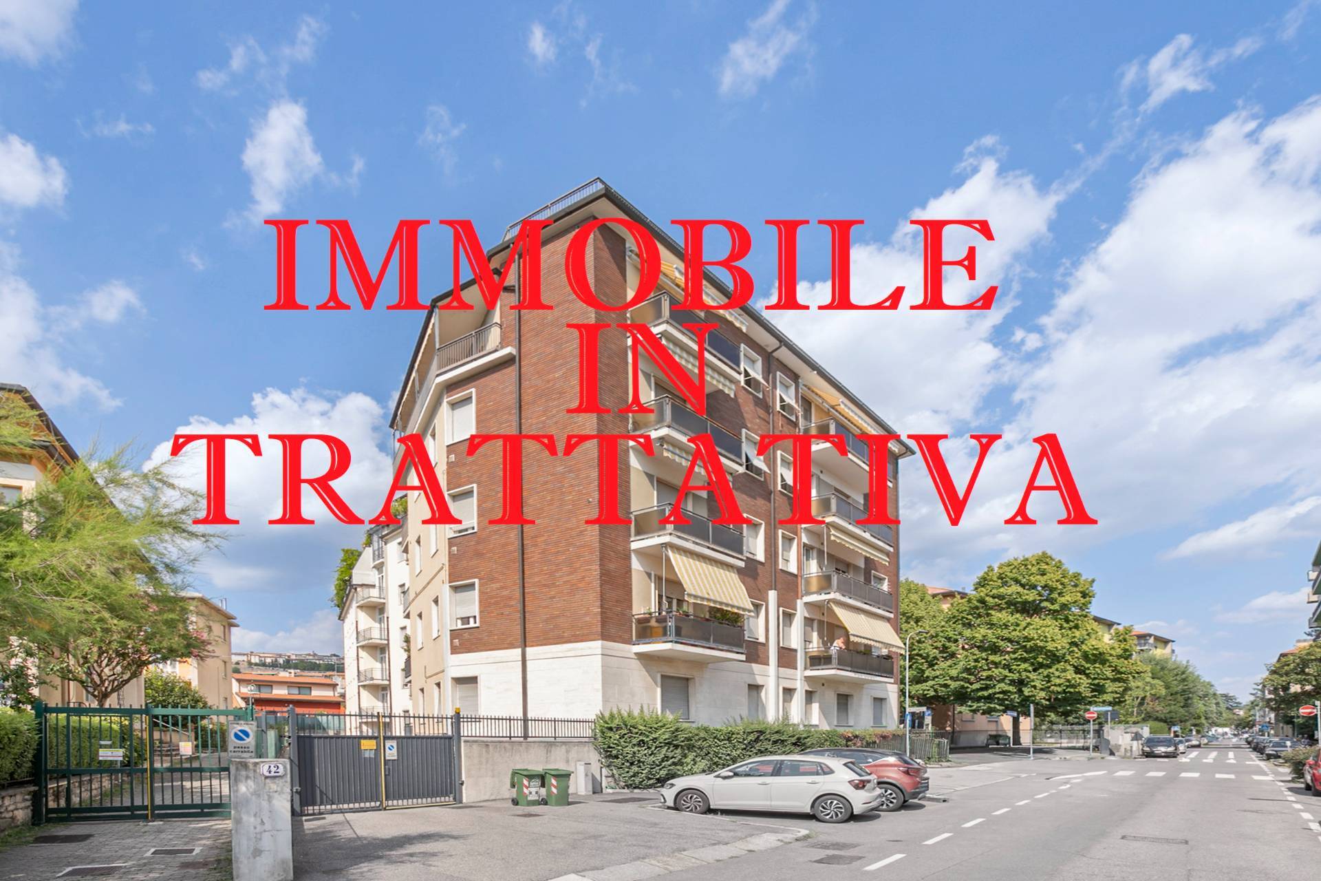 PREZZO AFFARE! S. Lucia: Trilocale con balcone e cantina, anche arredato, già libero, pronto da abitare.
